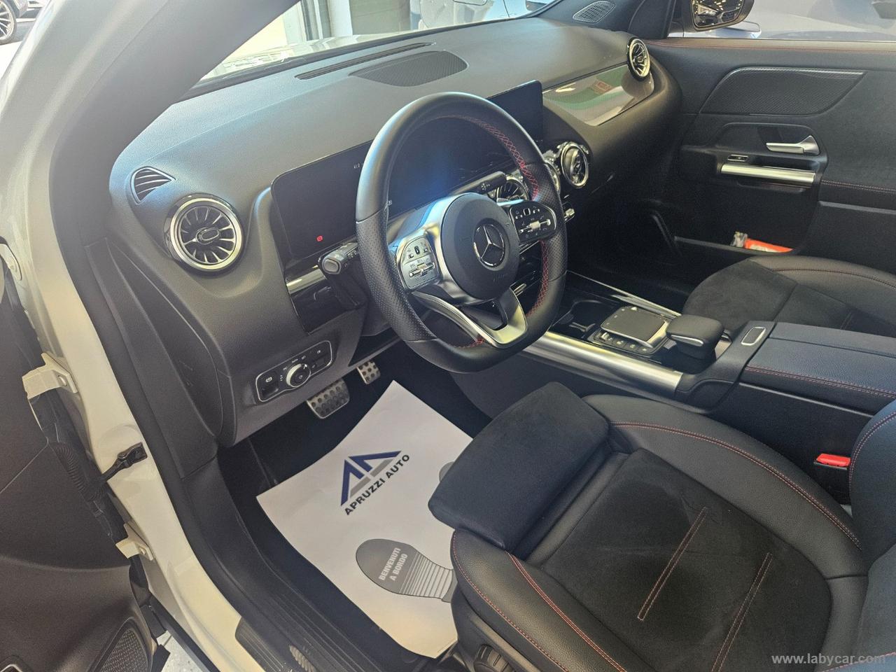 MERCEDES-BENZ GLA 200 d Automatic Premium