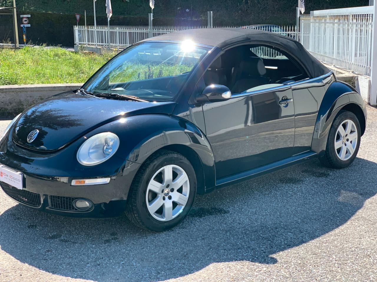 Volkswagen New Beetle 1.6 Cabrio