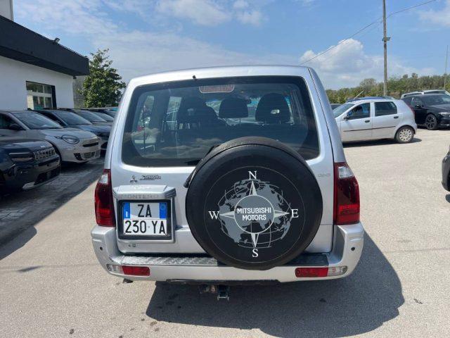 MITSUBISHI Pajero 3.2 16V DI-D 5p. aut. Intense