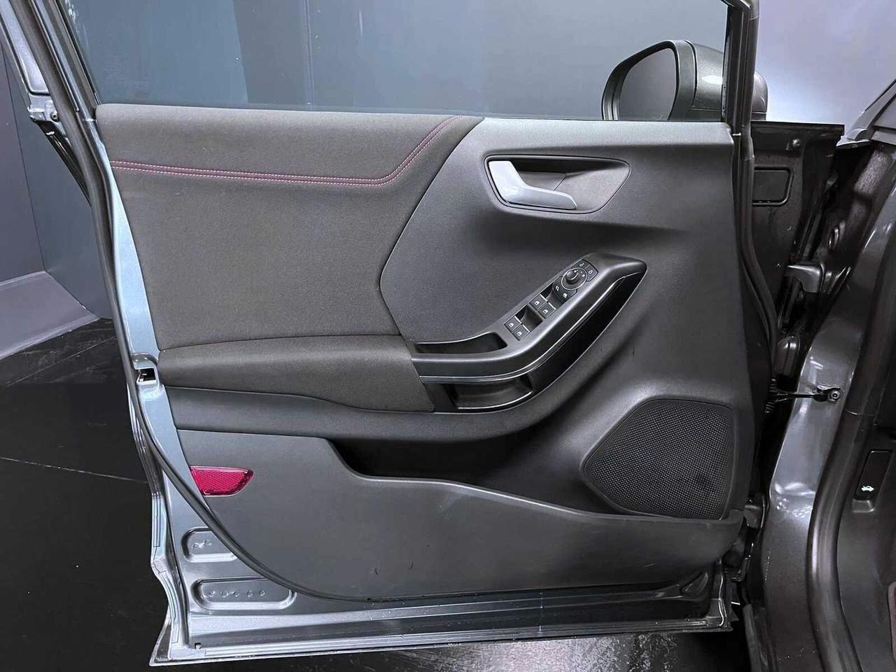 Ford Puma 1.0 EcoBoost Hybrid 125 CV S&S aut. ST-Line