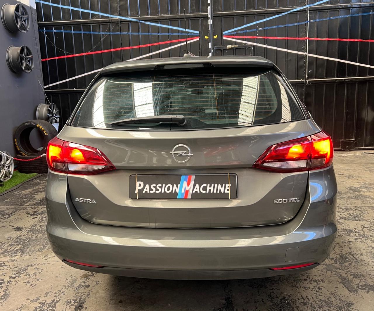 Opel Astra 1.4 Turbo 110CV EcoM Sports Tourer Dynamic