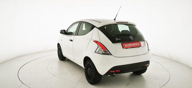 LANCIA Ypsilon 1.2 69 CV 5 porte GPL Ecochic Gold