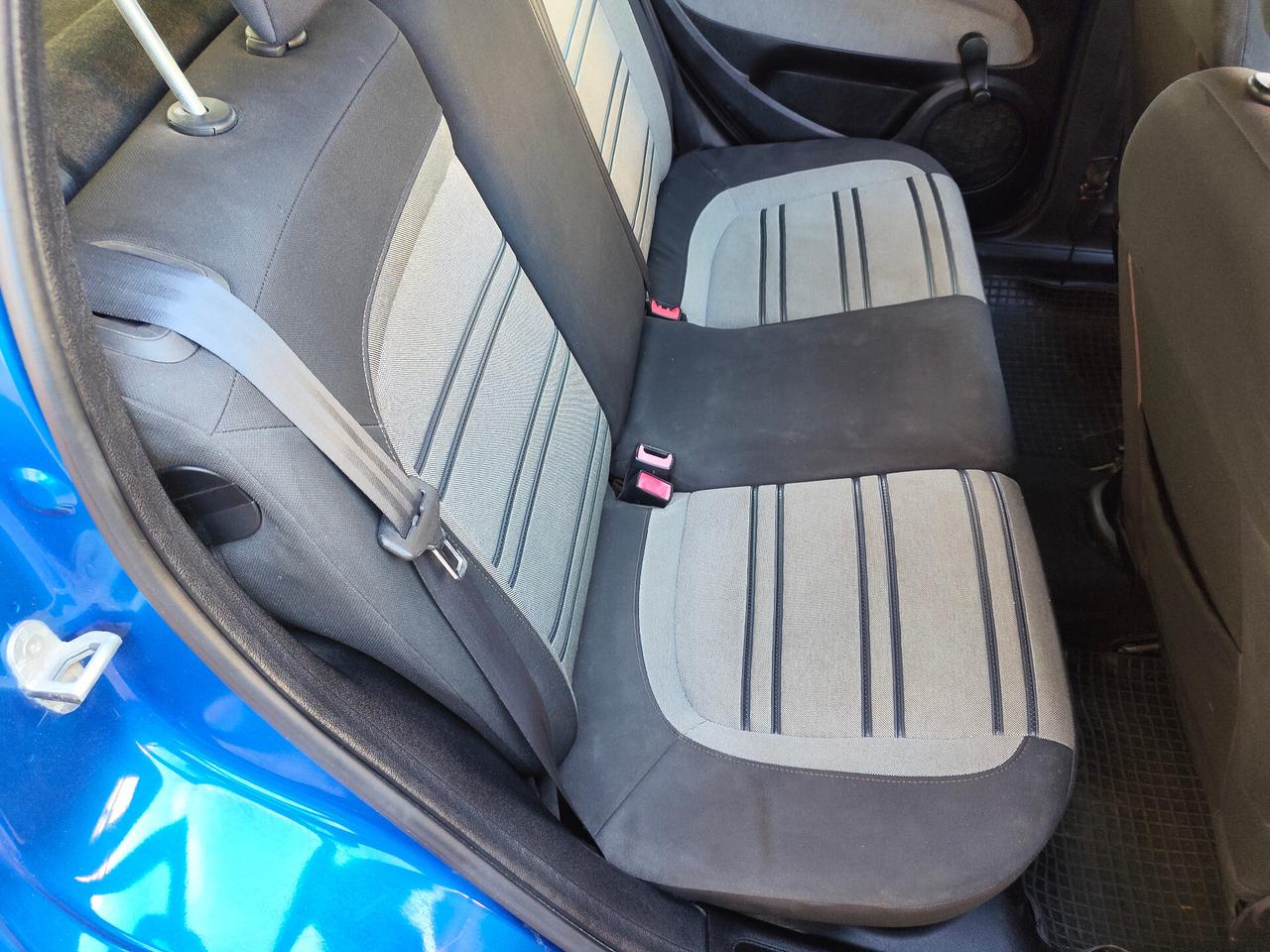 Fiat Punto Evo 1.3 Mjt 90 CV 5 porte Dynamic con gancio traino