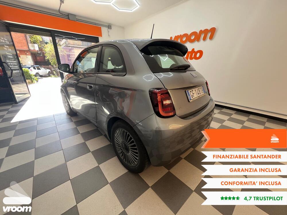 FIAT 500e Berlina 42 kWh La Prima