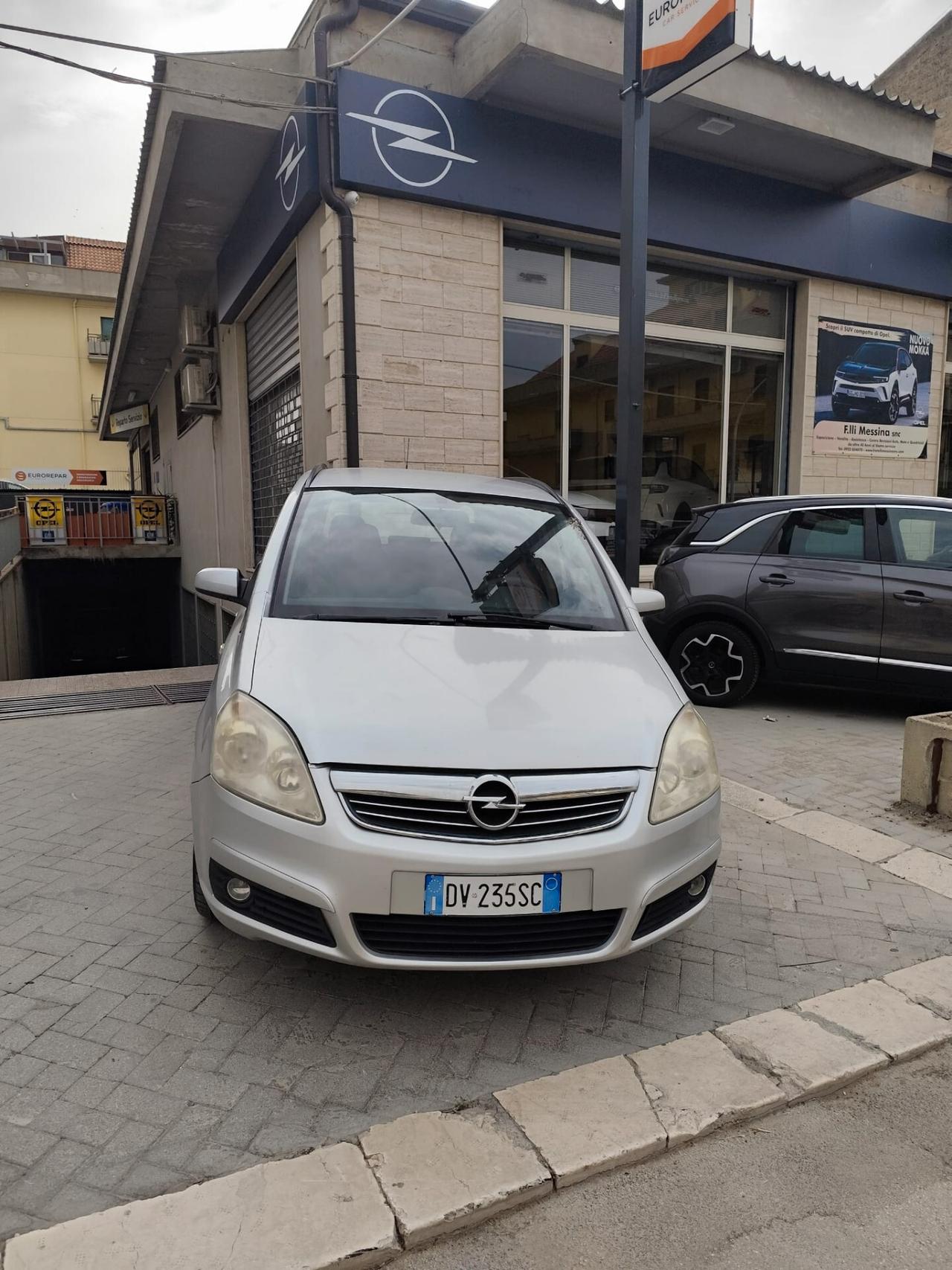 Opel Zafira 1.9 CDTI 120CV Enjoy