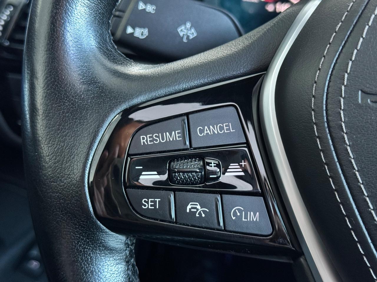 Bmw 520d xDrive Luxury TETTO LASER ACC