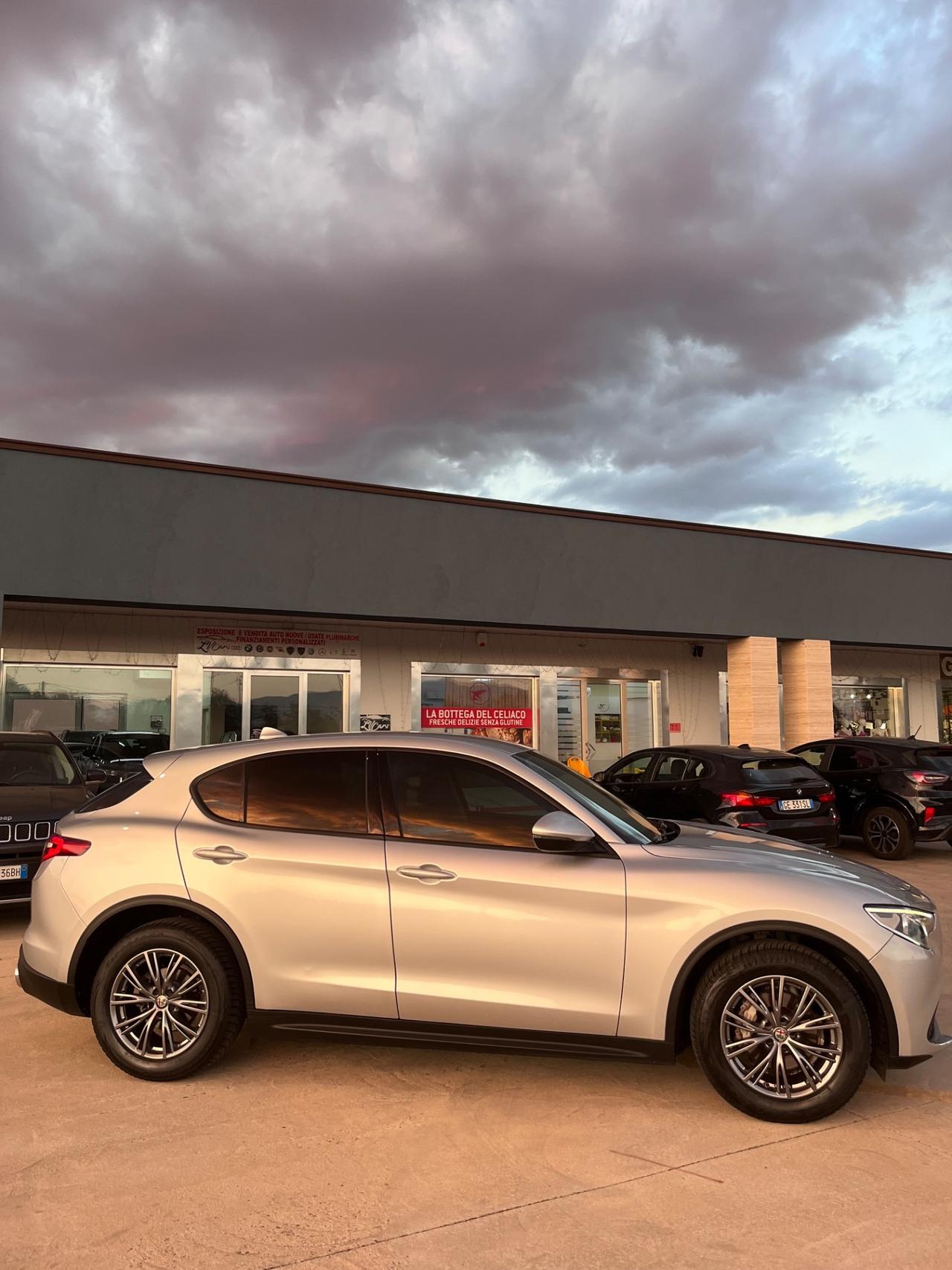 Alfa Romeo Stelvio 2.2 Turbodiesel 160 CV AT8 RWD Business