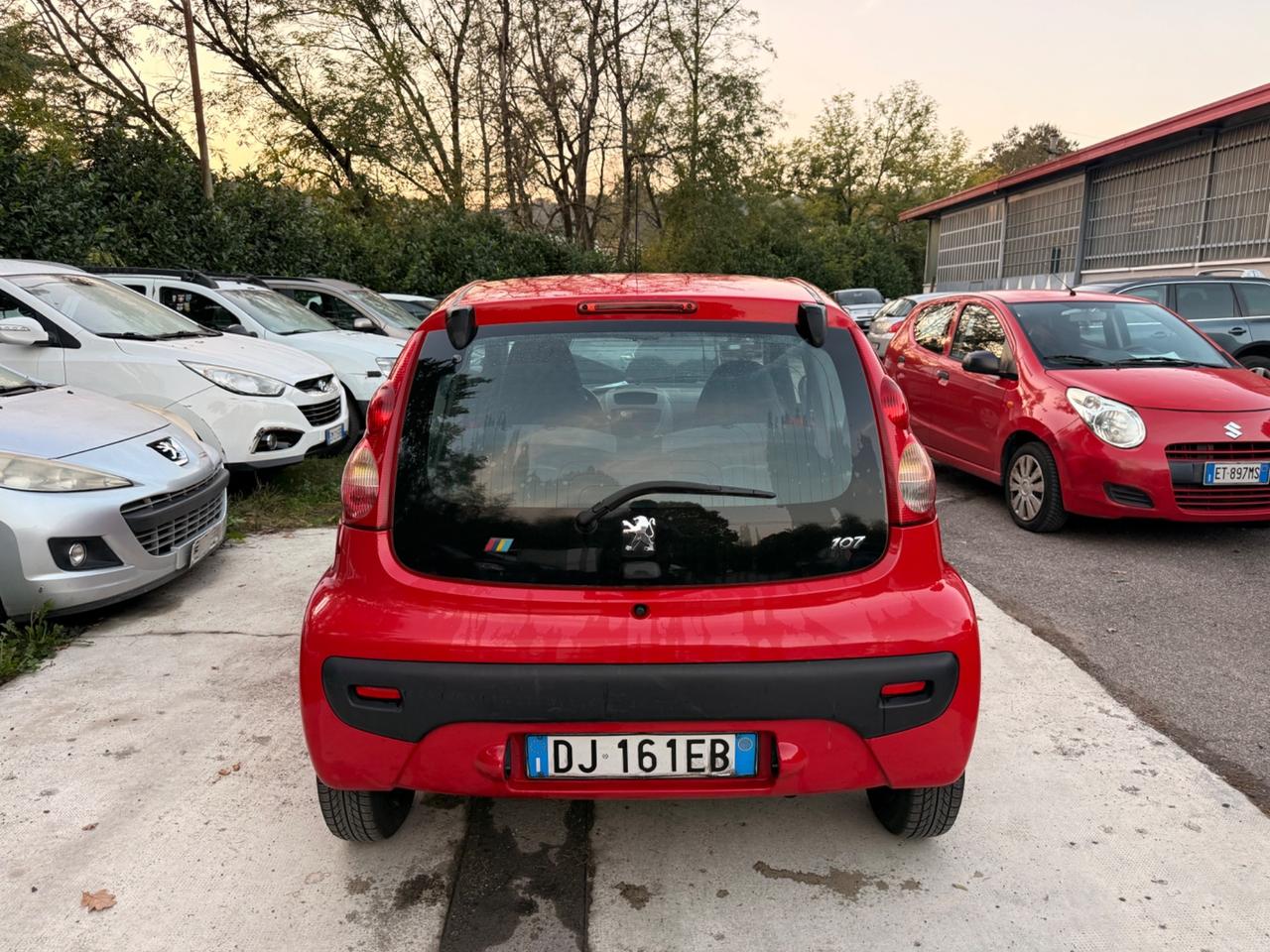 Peugeot 107 1.0 68CV 3p. Plaisir