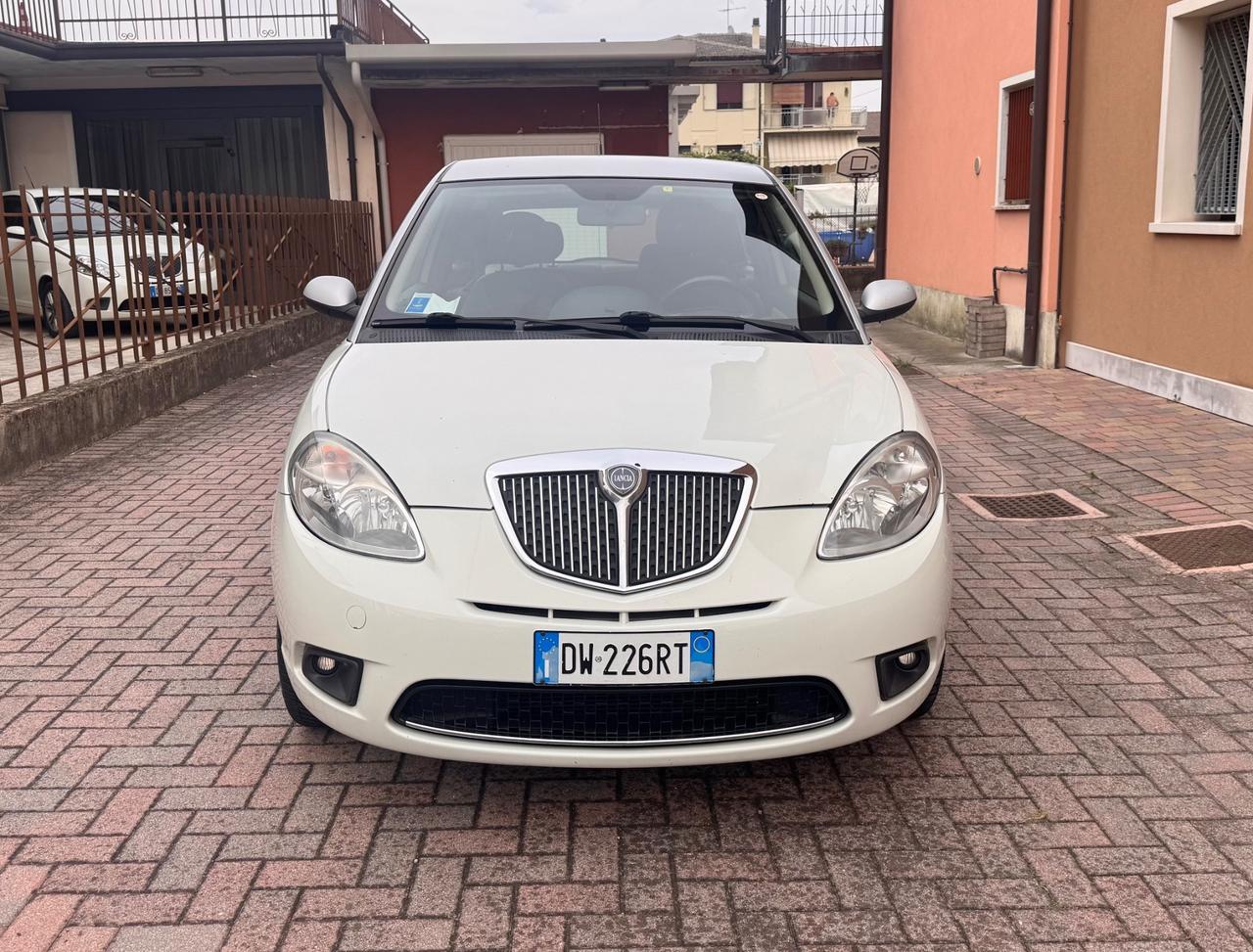 Lancia Ypsilon 1.4 GPL Scadenza 2029 Ok Neopatentati
