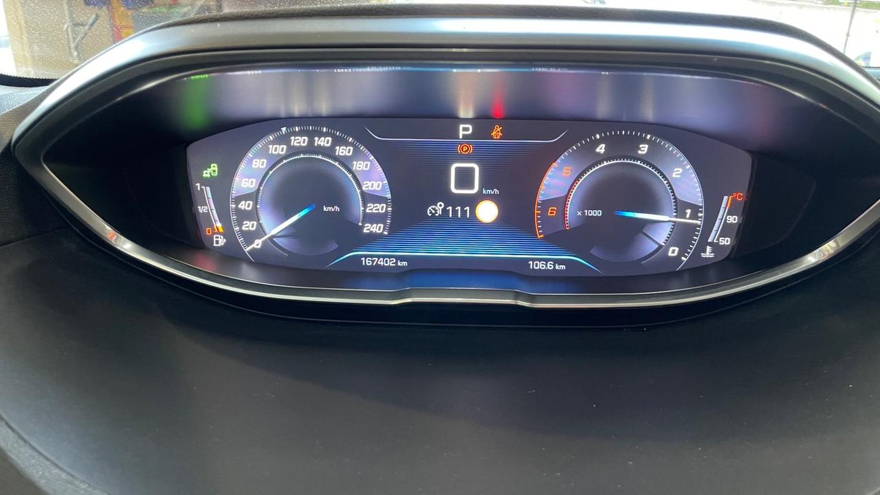 Peugeot 3008 BlueHDi 120 EAT6 S&S Allure