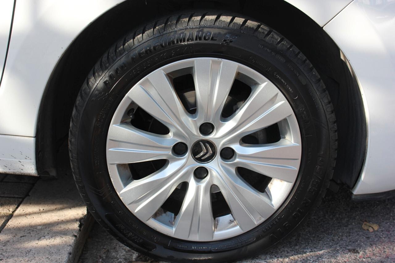 Citroen C3 Picasso 1.6 hdi 100 CV EURO 6 GARANZIA 12 M DISTRIBUZ. OK