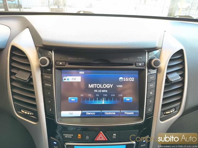 HYUNDAI i30 1.6 CRDi 5p. Comfort A/T