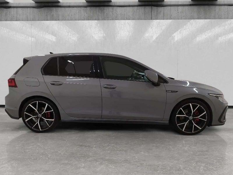 Volkswagen Golf 2.0 tdi GTD 200cv dsg