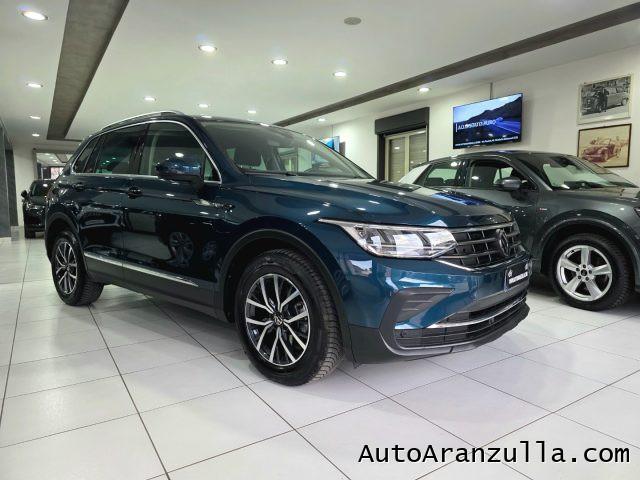 VOLKSWAGEN Tiguan 2.0 TDI 122CV SCR Life - Fari Led