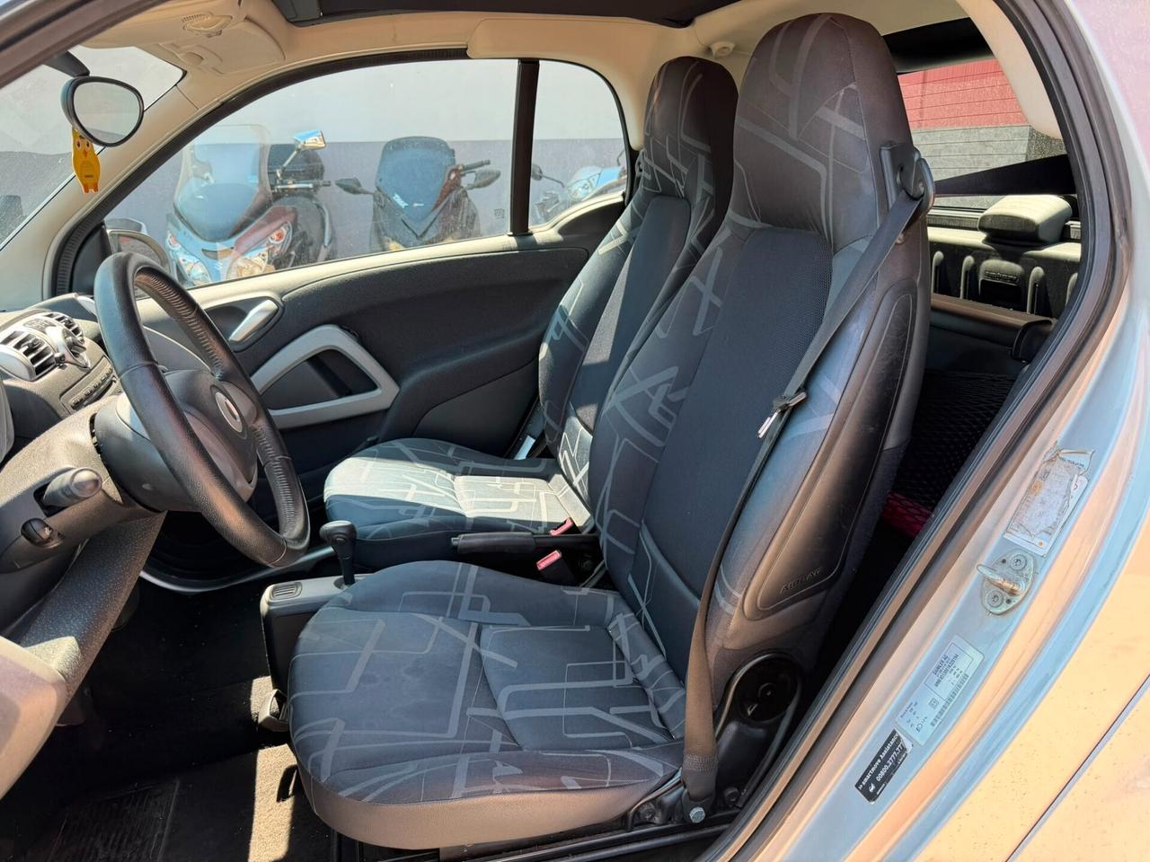 Smart ForTwo 2009 800 CDI 138000km!!!