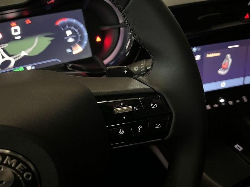 Alfa Romeo Junior Junior 1.2 145 CV Hybrid eDCT6 Speciale - PROMO SIRONIAUTO+