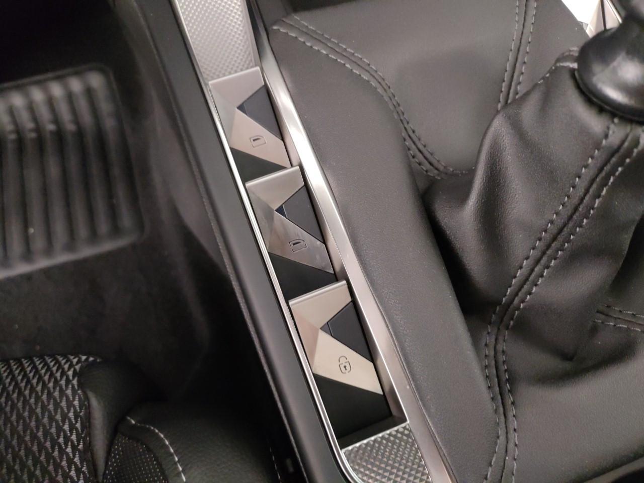 DS DS3 1.2 puretech Bastille Business 100cv