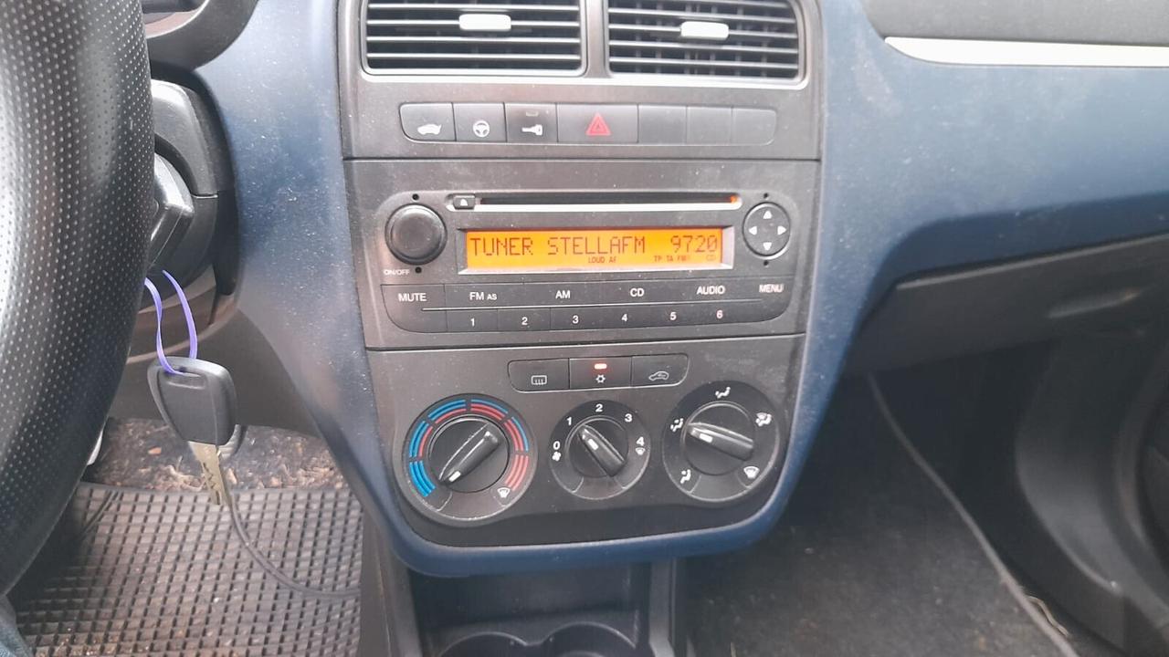 Fiat G.Punto 1.3 MJT Dynamic E4 -- OK Neopat.!