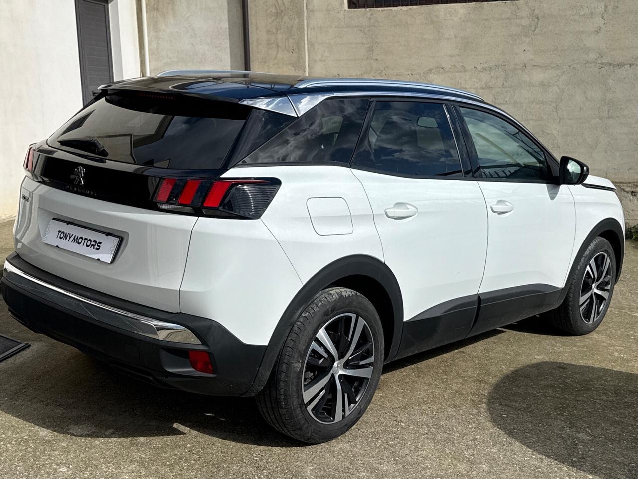 Peugeot 3008 BlueHDi 130 S&S EAT8 Allure