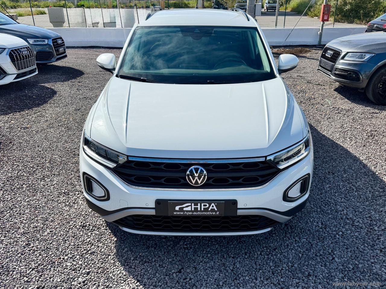 VOLKSWAGEN T-Roc 2.0TDI LED CARPLAY PARK ASSIST ACC