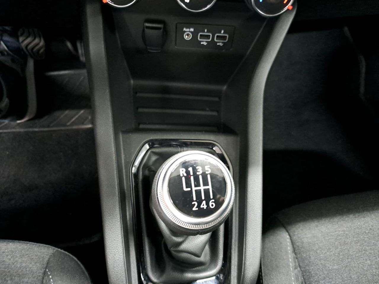 Renault Clio TCe 90 CV 5 porte Intens