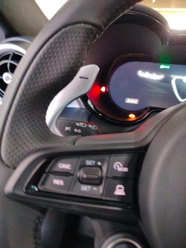ALFA ROMEO Tonale 1.3 280CV PHEV AT6 Q4 Veloce km0 PROMO