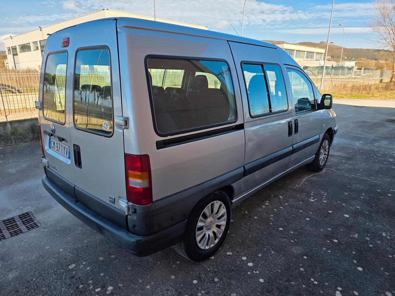 Fiat Scudo 2.0 JTD/9 posti Combi 9 p.ti Comfort