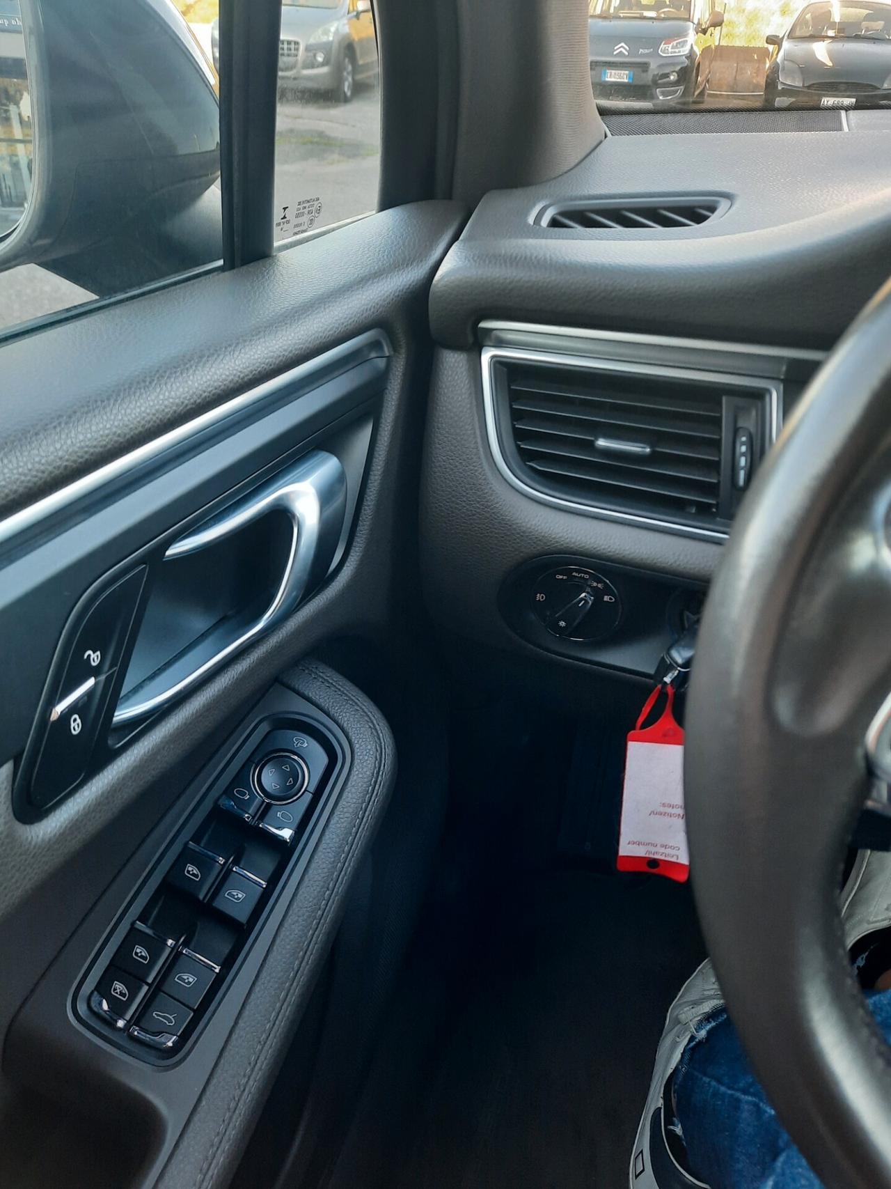 Porsche Macan 2.0 252 cv tagliandi porsche