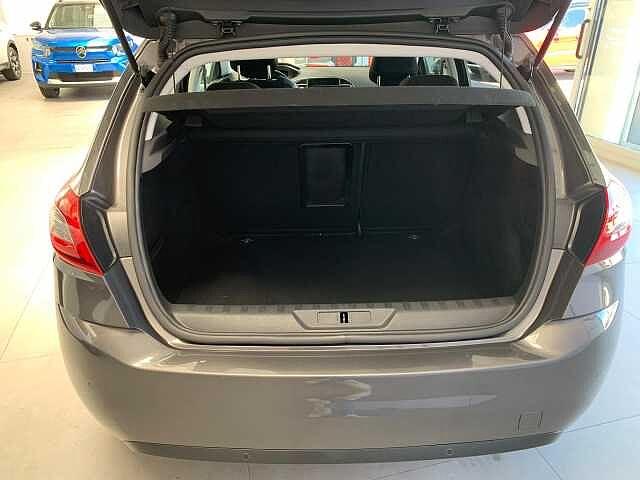 Peugeot 308 BlueHDi 130 S&S EAT8 Allure