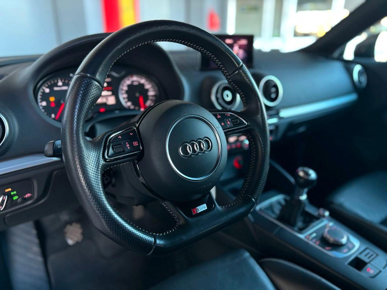 Audi A3 Sportback 1.6 tdi s-line