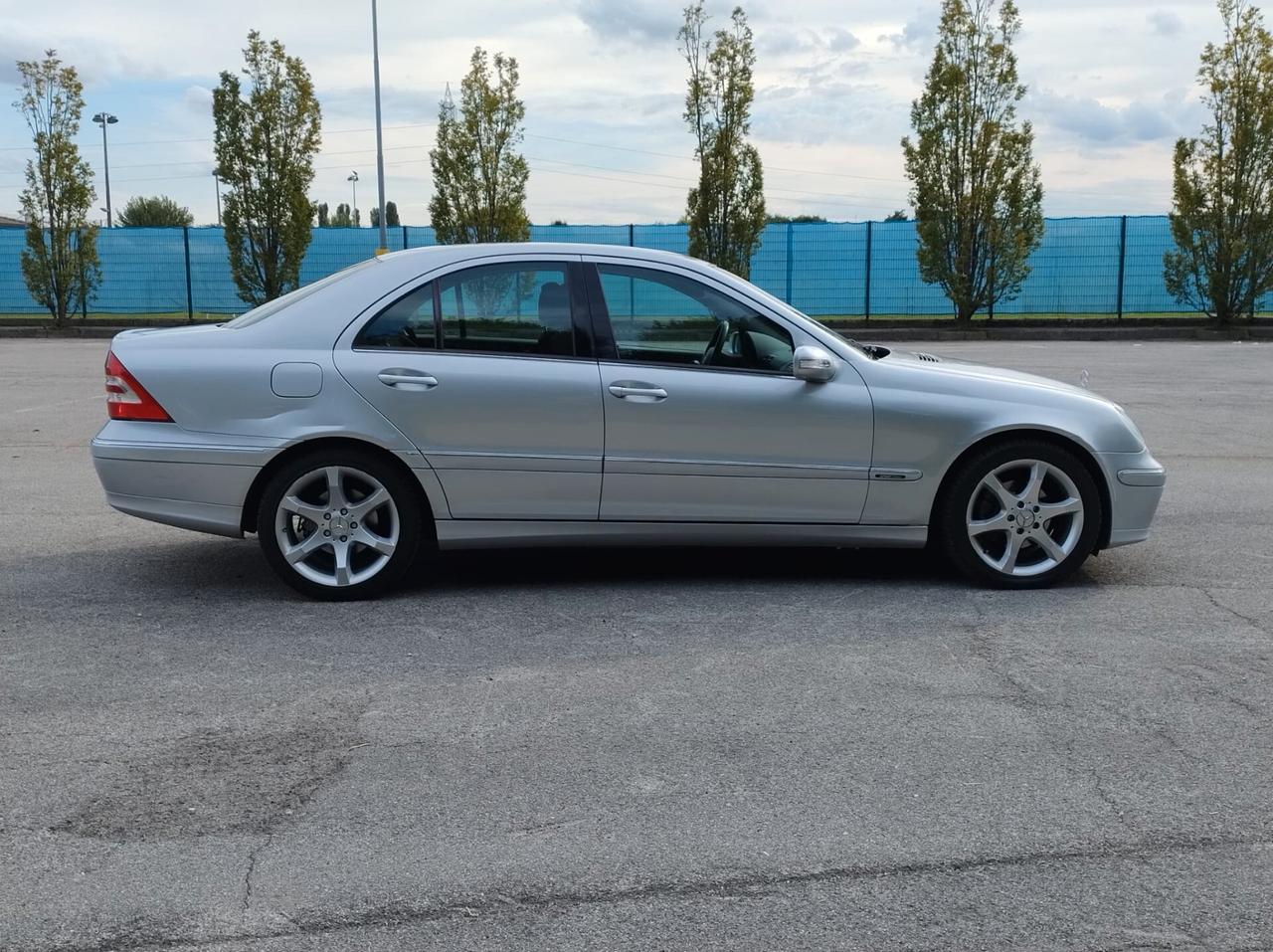 Mercedes-benz C200 2.2cdi 122cv CAMBIO MANUALE-UNIPRO