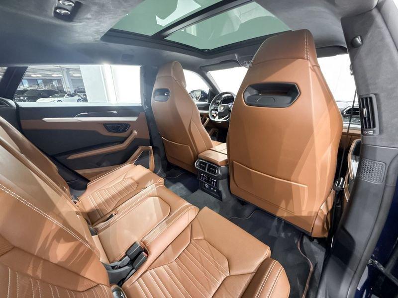 Lamborghini Urus 4.0 SE