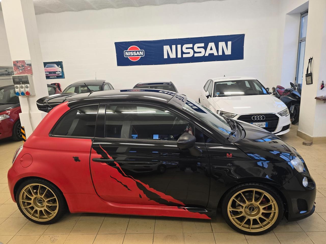 Abarth 500 1.4 T-JET EDIZIONE LIMITATA STAR WARS