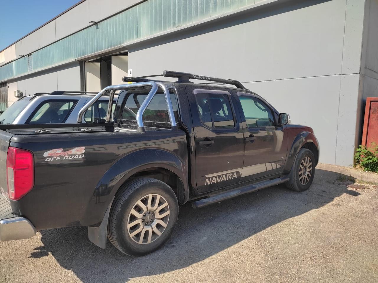 Nissan Navara 3.0 dCi 4 porte Double Cab LE V6