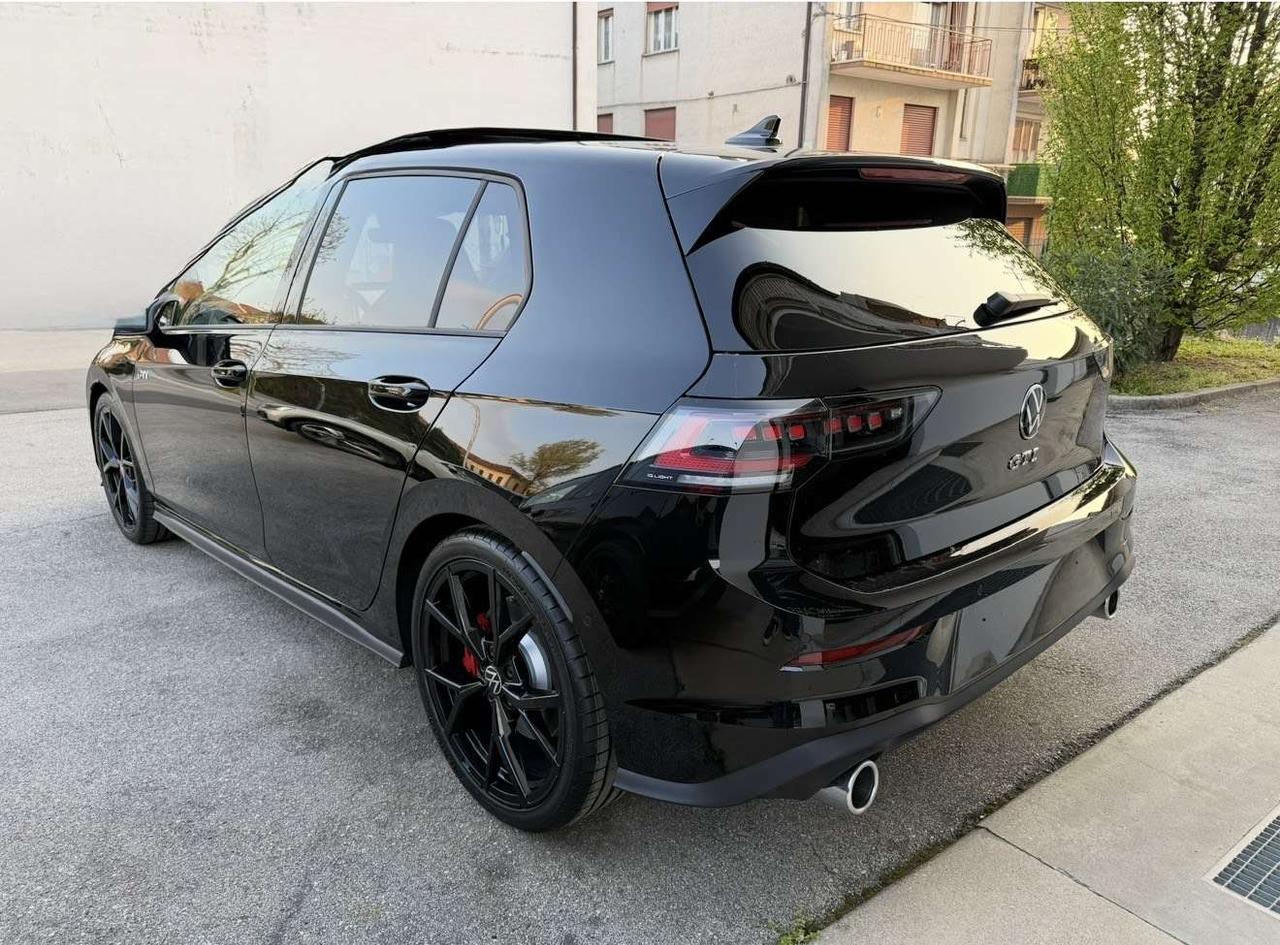 Volkswagen Golf GTI Golf GTI 2.0 tsi 265 CV