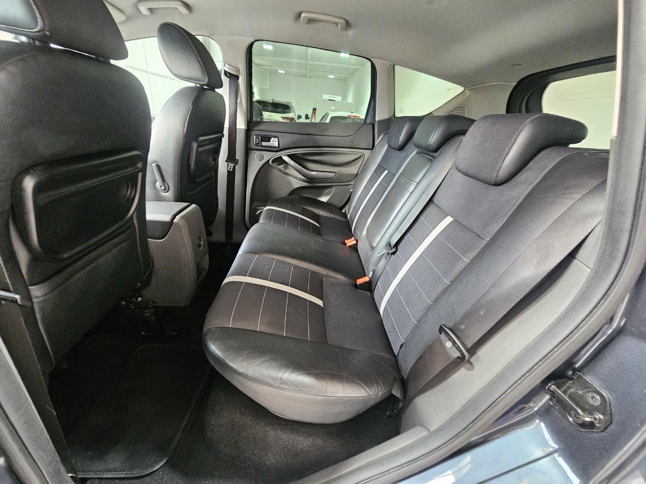 Ford Kuga 2.0 tdci Titanium 2wd 136cv dpf