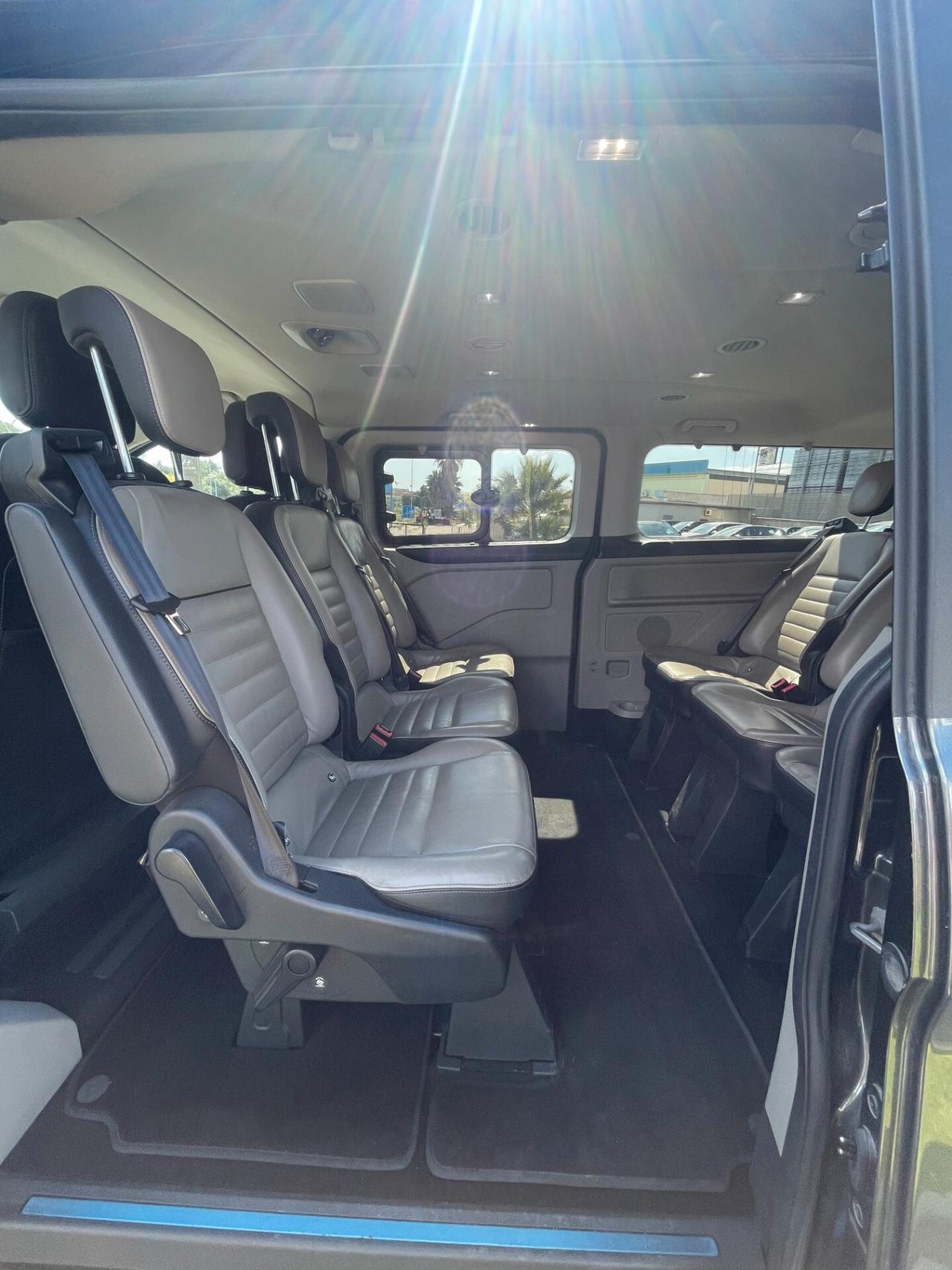 Ford Tourneo Custom 310 2.0 TDCi 170CV PL Titanium