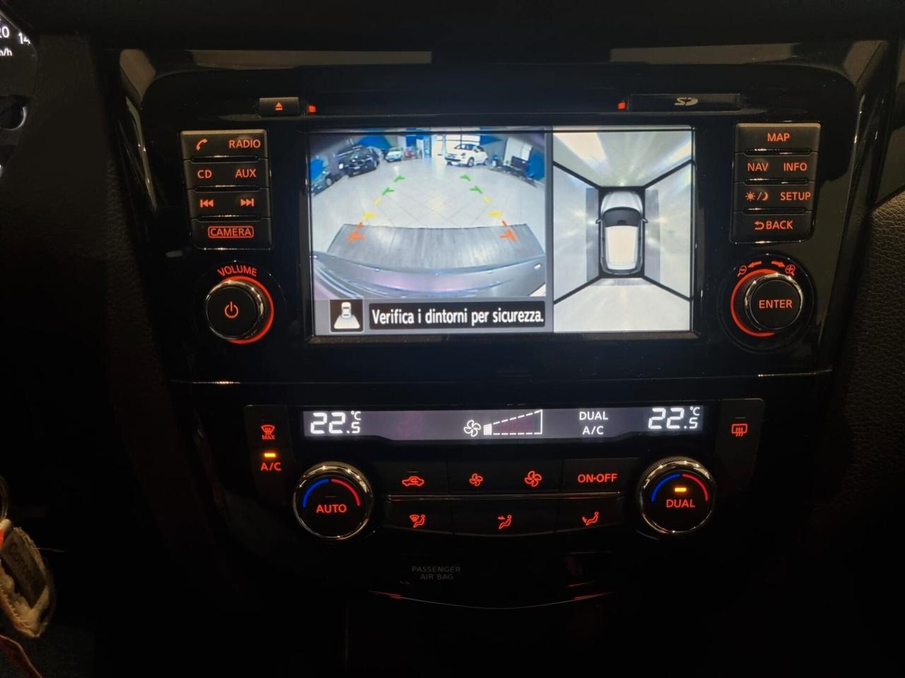 Nissan Qashqai 1.6 dCi 2WD Acenta Premium