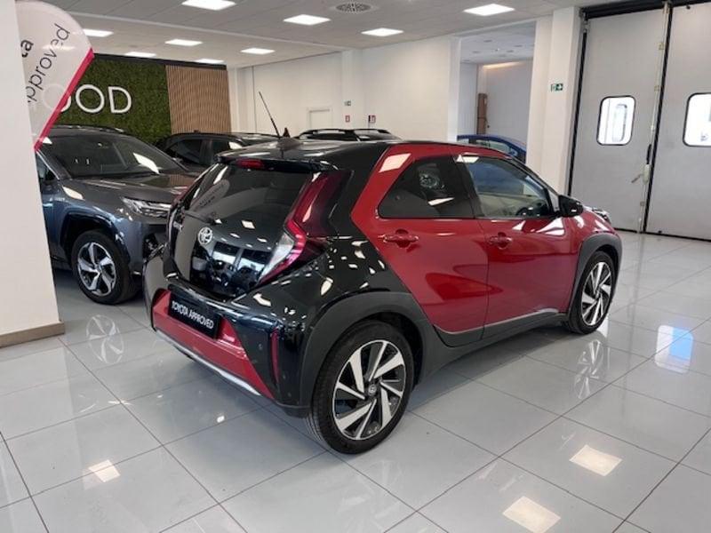 Toyota Aygo X 1.0B (72 CV) Lounge S-CVT