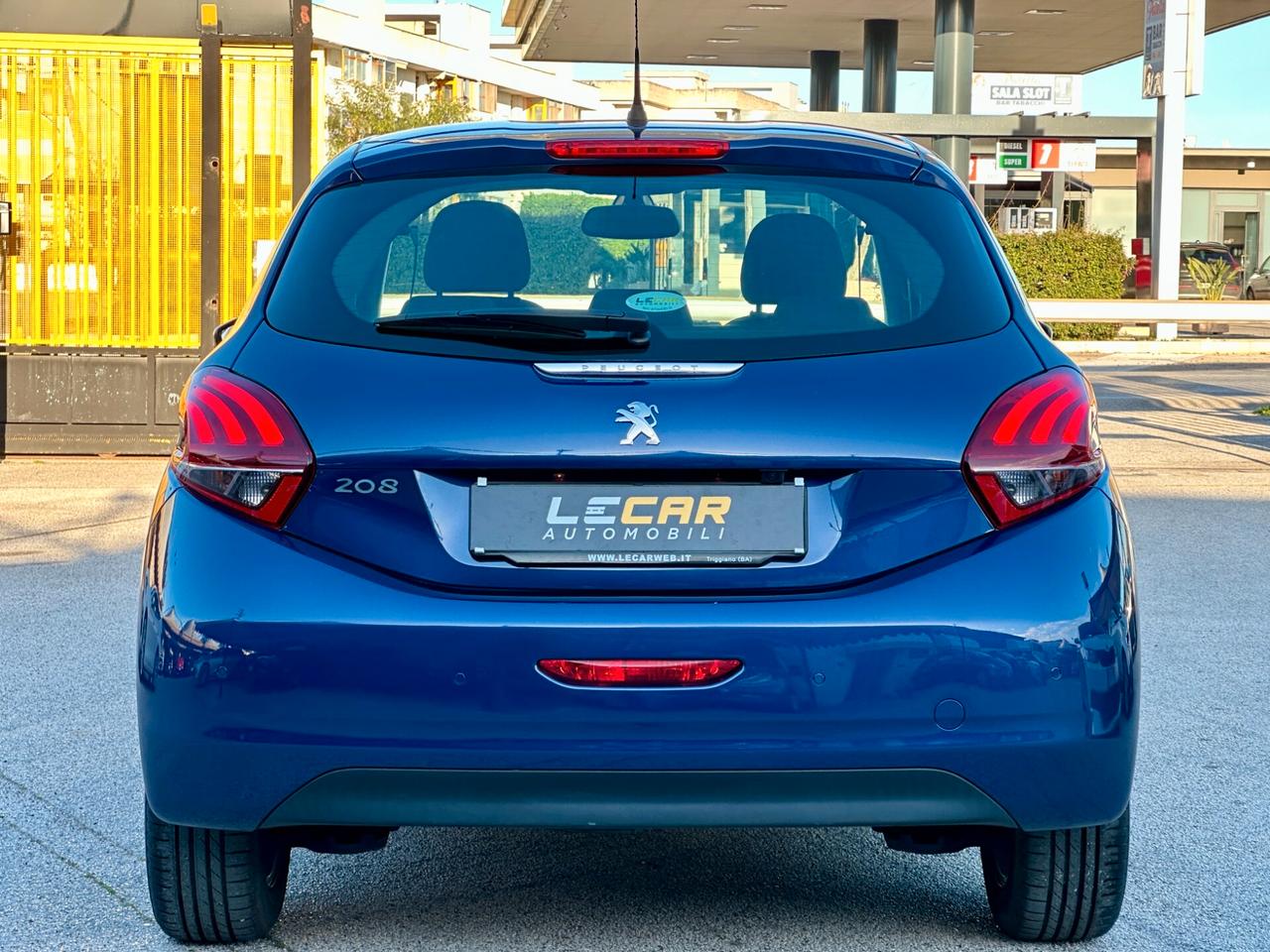 PEUGEOT 208 1.6 BlueHDi 75 5 porte Allure