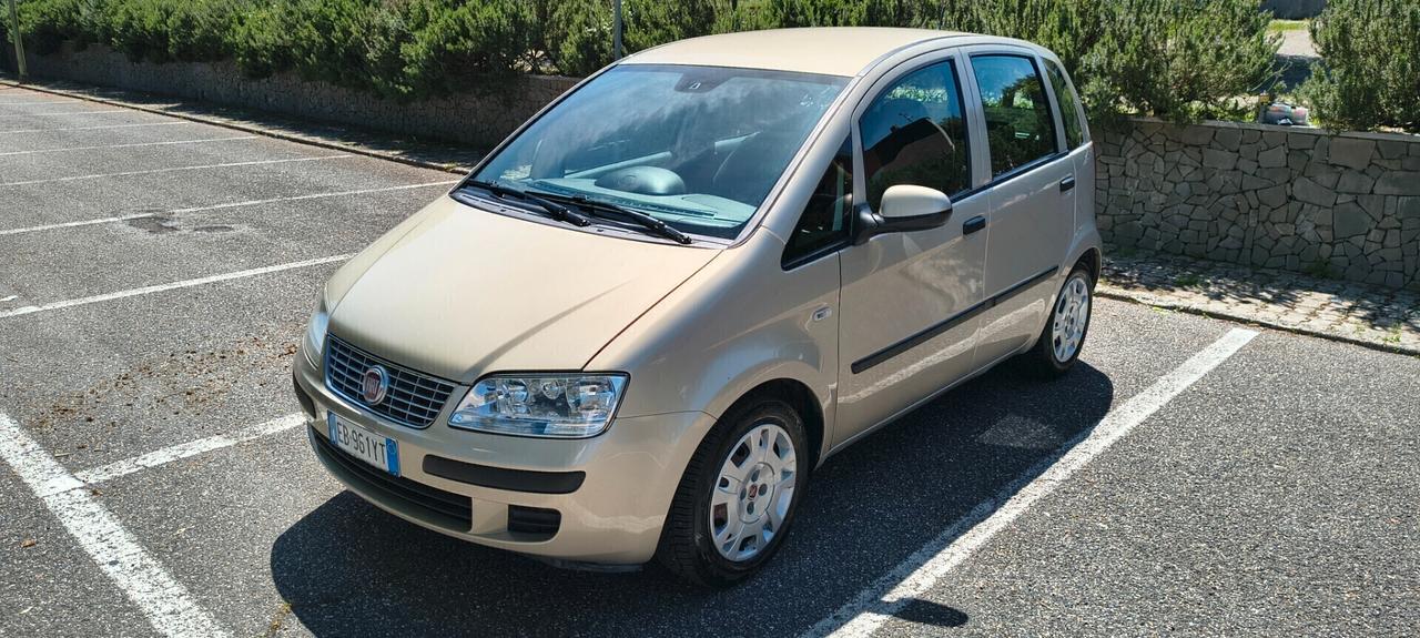 Fiat Idea 1.4 BlackEnergy GPL
