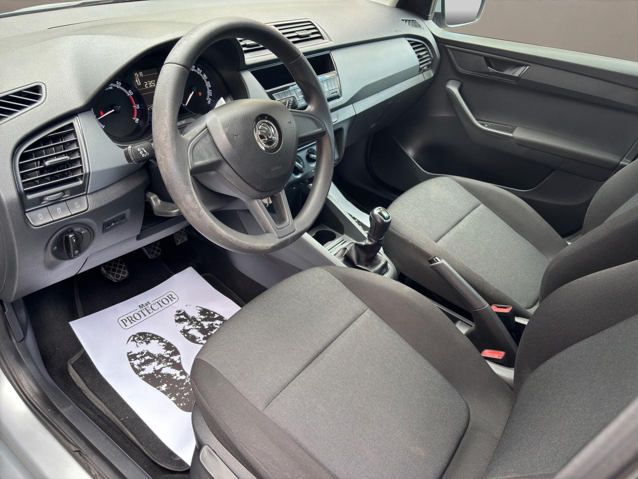 Skoda Fabia 5 PORTE - NEOPATENTATI EURO 6 BENZINA
