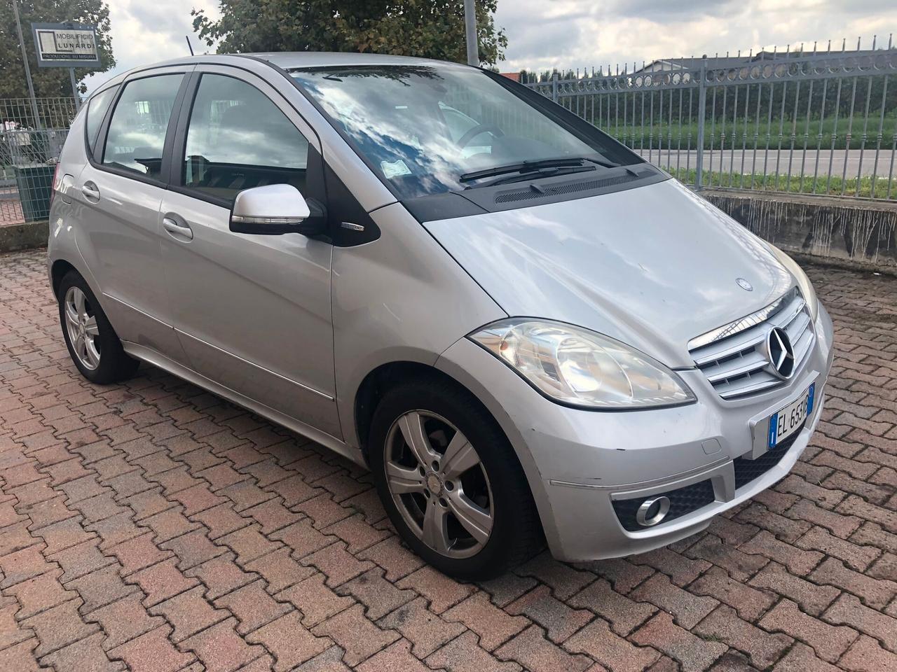 Mercedes-benz A 160 BlueEFFICIENCY Avantgarde