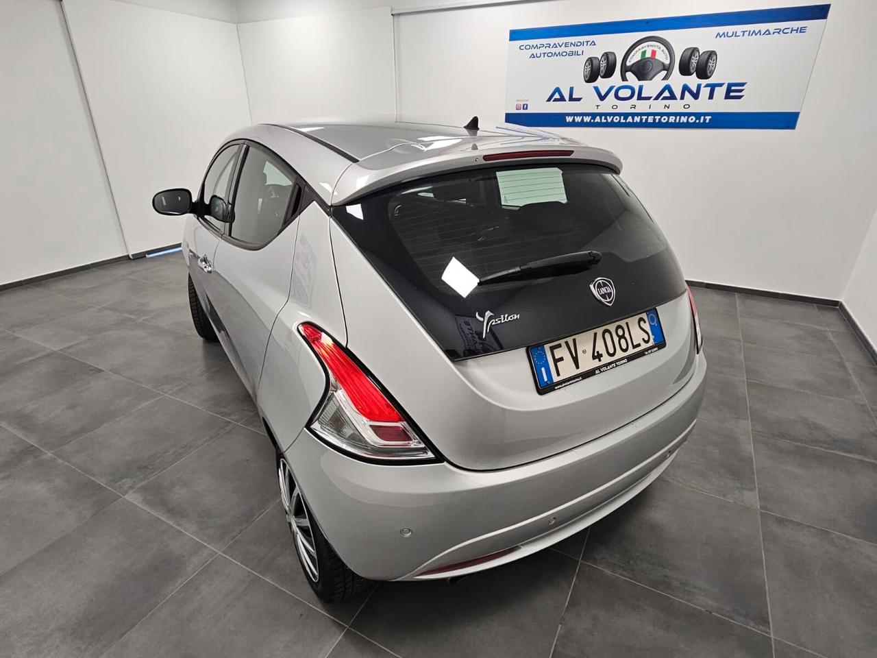 Lancia Ypsilon 1.2 69 CV 5 porte S&S Platinum - Unico proprietario