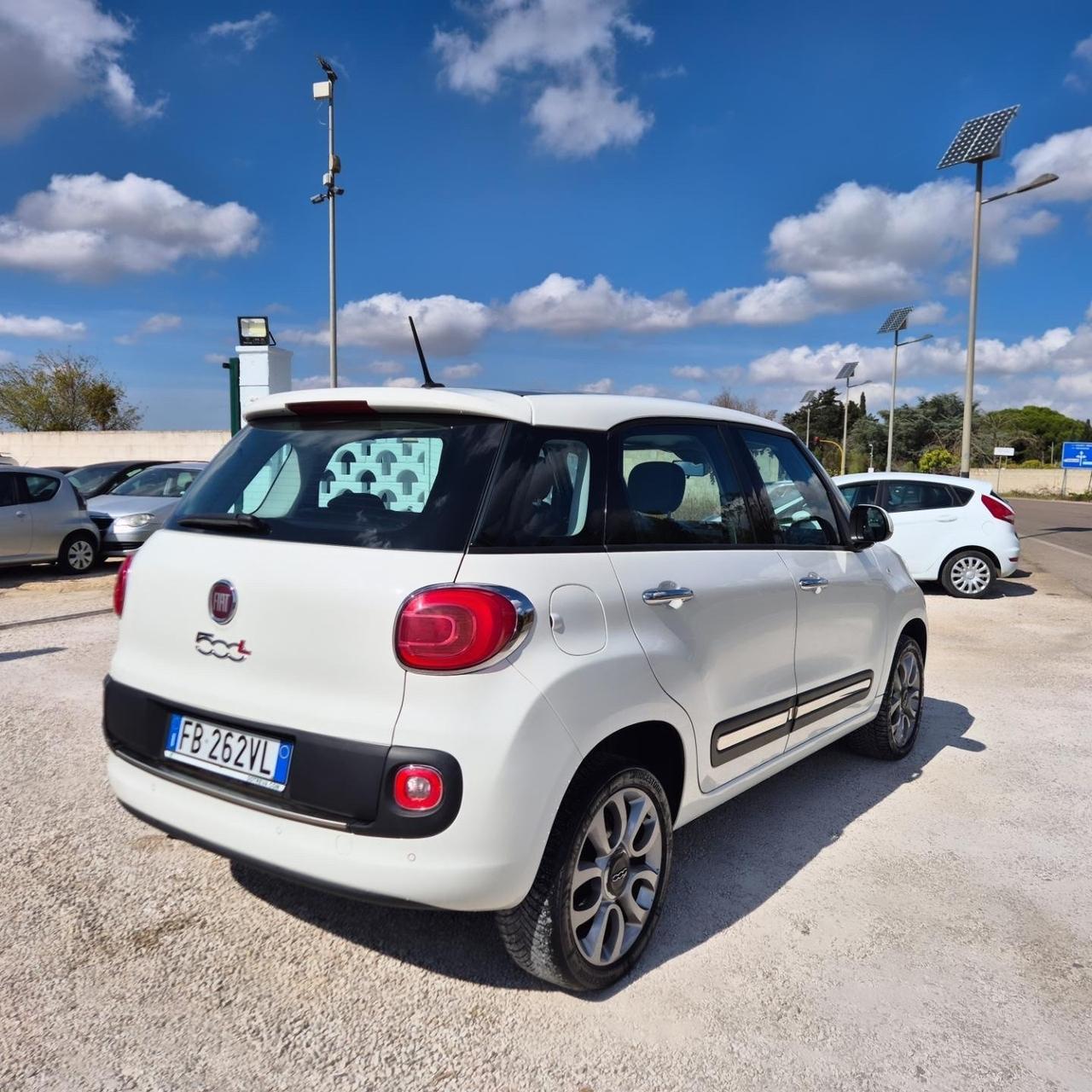 Fiat 500L Living 0.9 TwinAir Turbo Natural Power Lounge