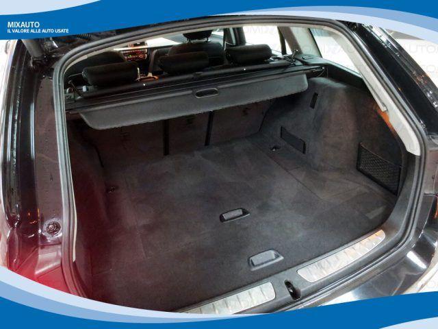 BMW 318 D Touring Business AUT EU6
