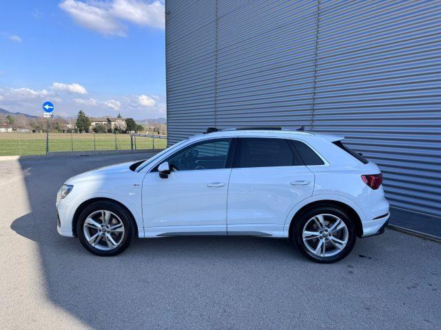 AUDI Q3 40 TFSI quattro S tronic S line edition 4x4