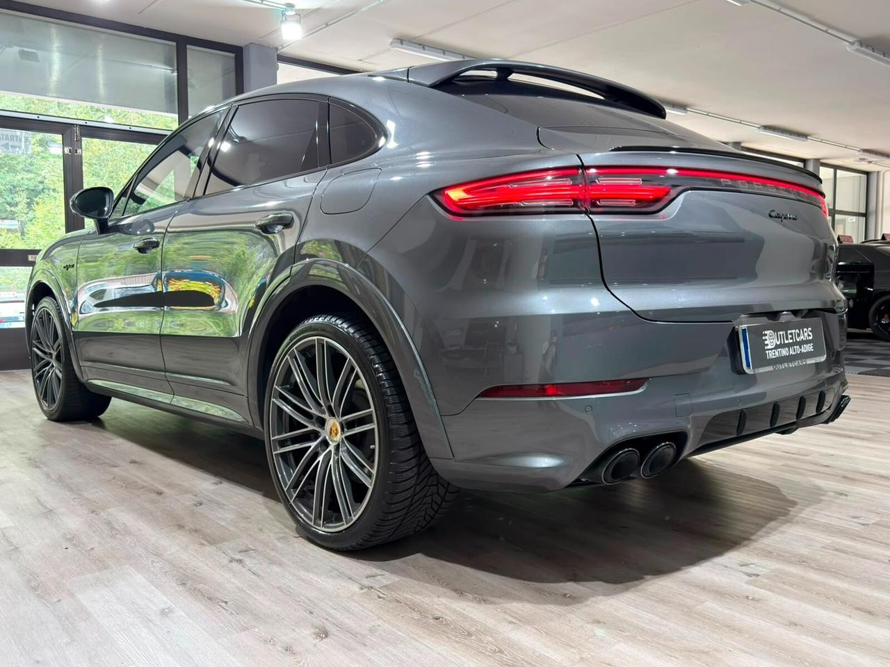 PORSCHE CAYENNE COUPE 3.0 340cv E-HYBRID FULL