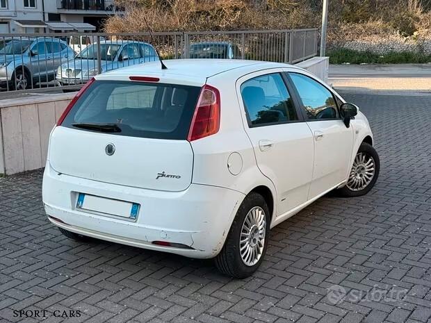 Fiat Grande Punto 1.3 MJT 75 CV 5 porte Dynamic, unicopropr