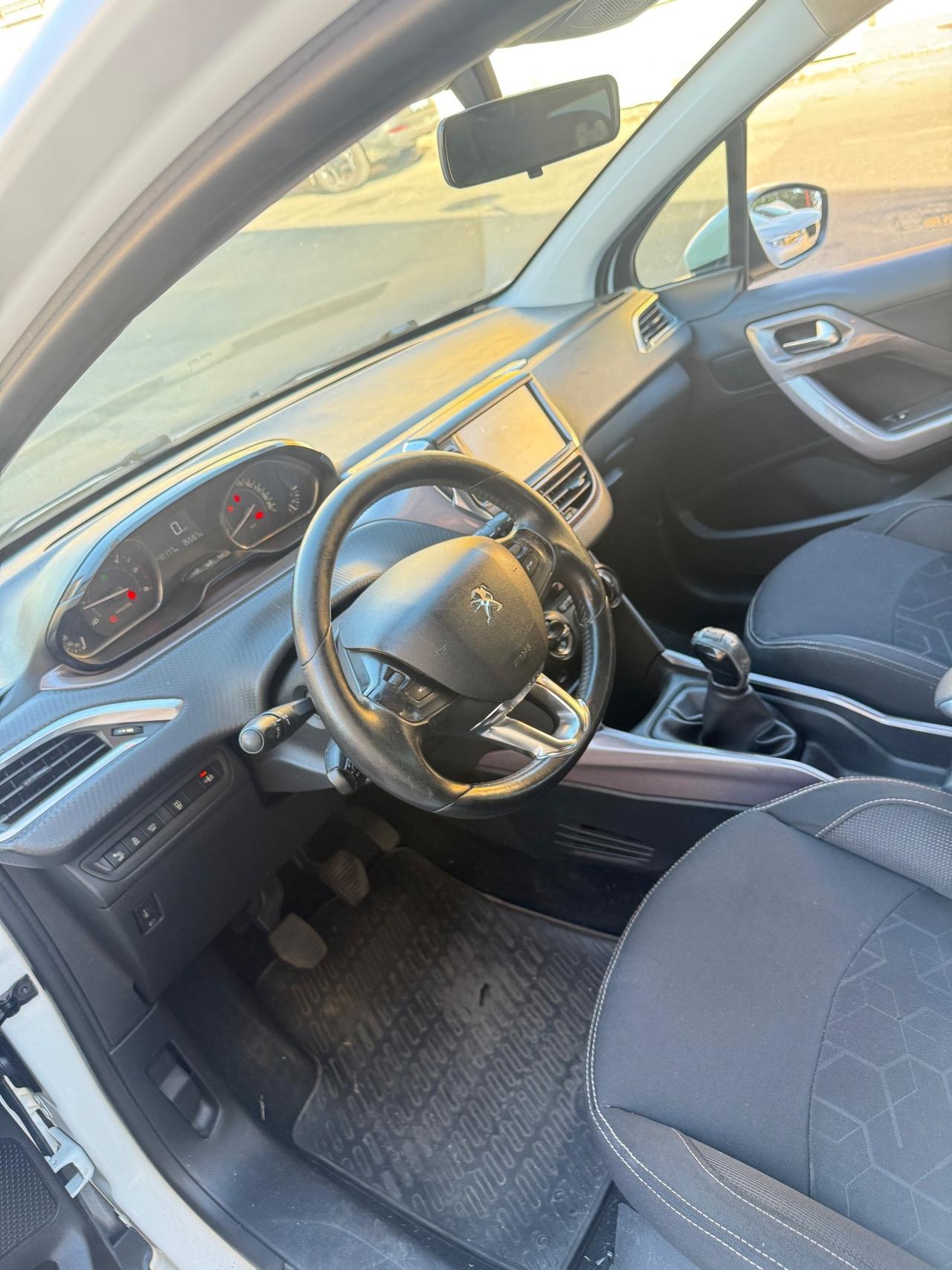 Peugeot 2008 1.6 e-HDi